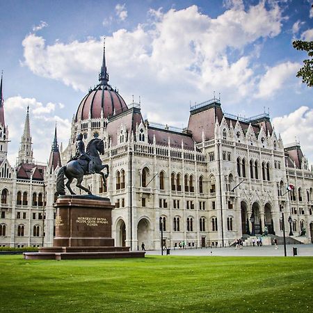 Heart Of The City, Entire Very Big Apartment Budapest Extérieur photo