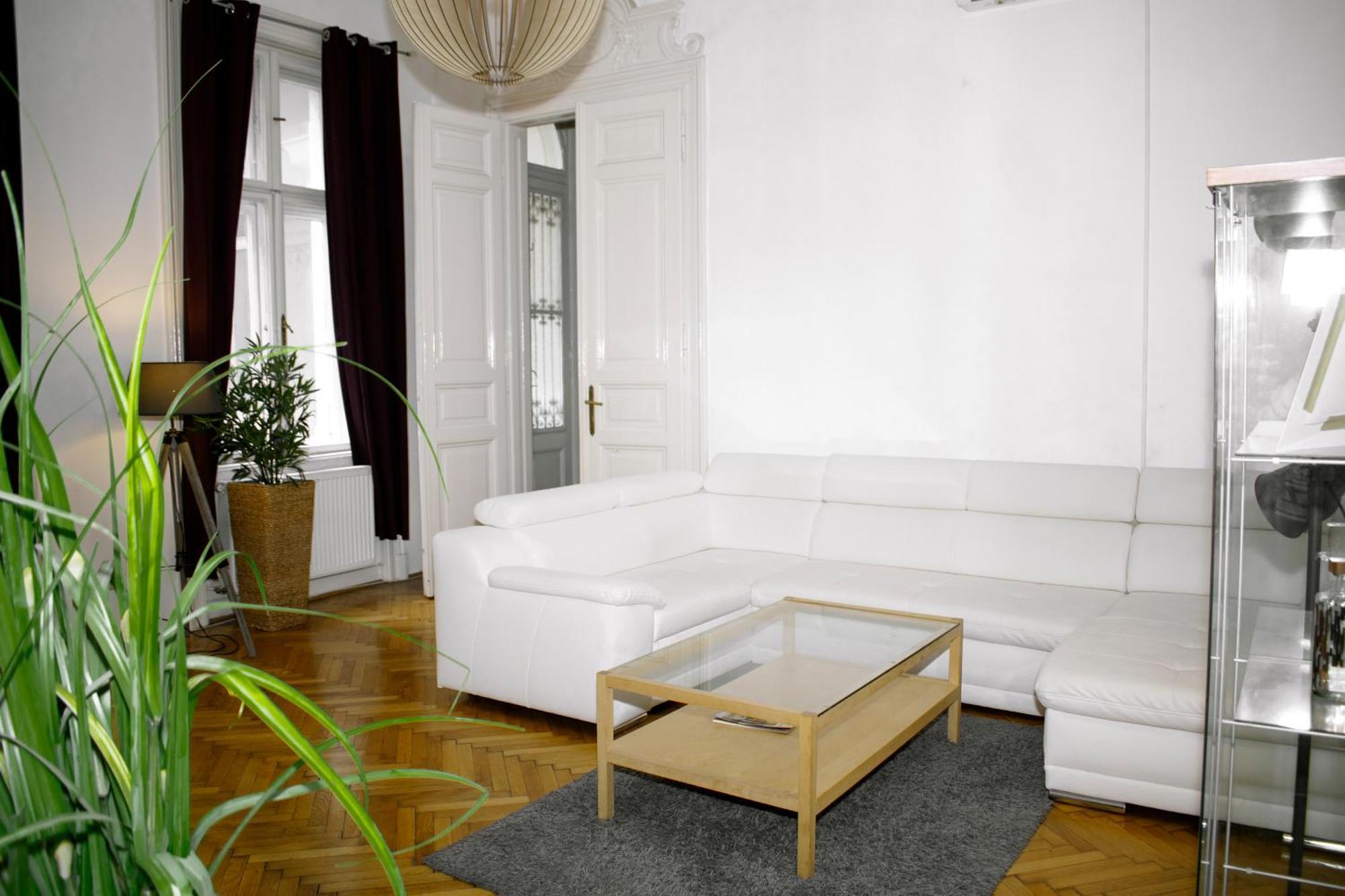 Heart Of The City, Entire Very Big Apartment Budapest Extérieur photo